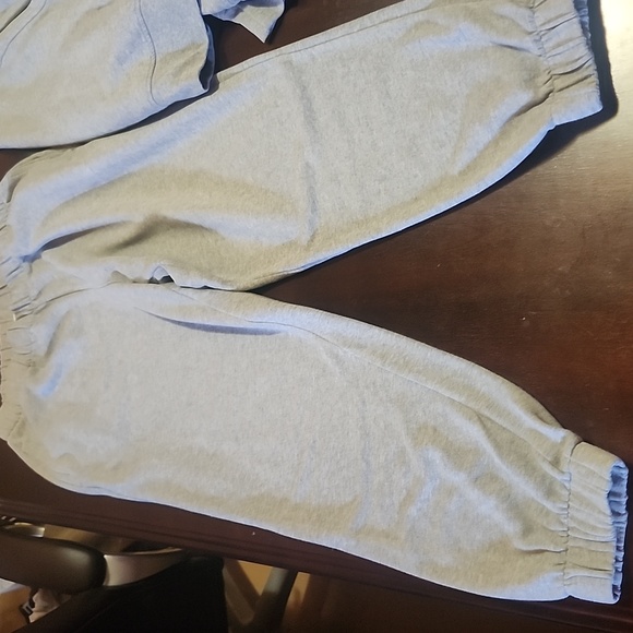 GAP Heather Gray Lounge Set. WOMENS SIZE LARGE - Picture 7 of 9